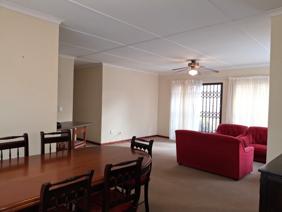 To Let 2 Bedroom Property for Rent in Gonubie Eastern Cape